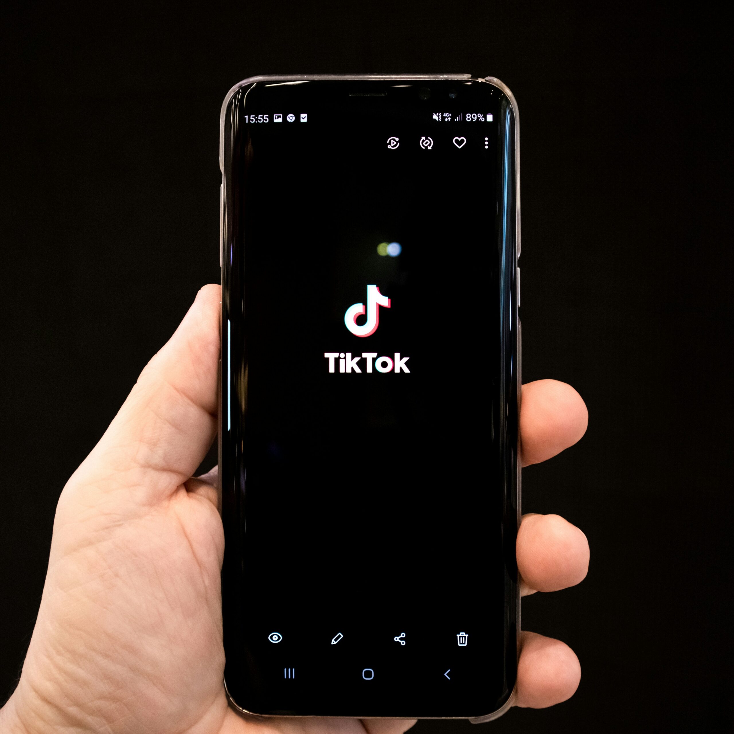 Tips for Live on TikTok to Get Crowded Viewers